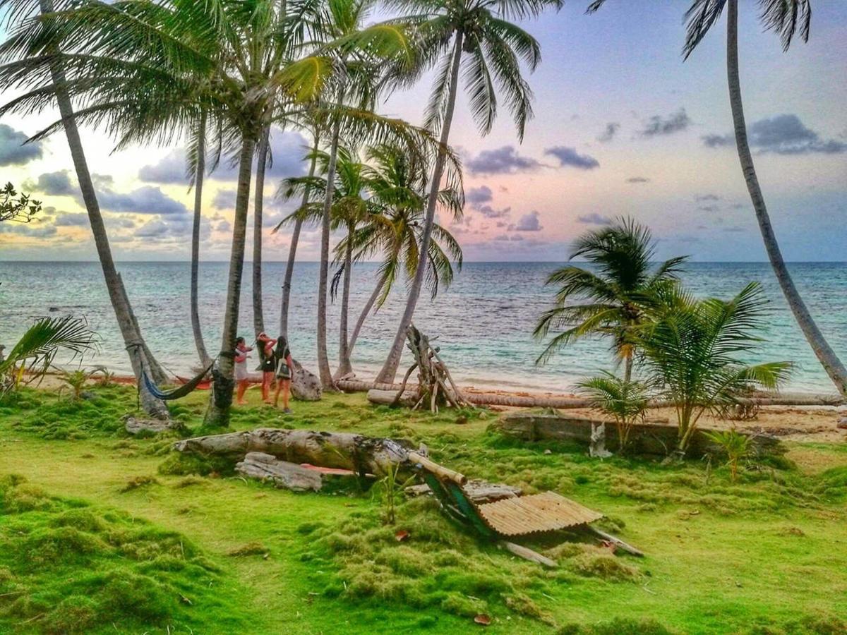 Ensuenos Natural Reserve Little Corn Island Nicaragua エクステリア 写真