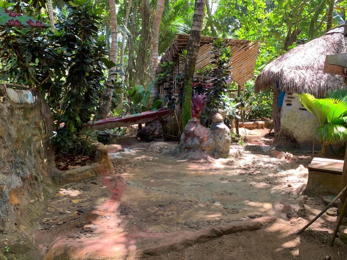 Ensuenos Natural Reserve Little Corn Island Nicaragua エクステリア 写真