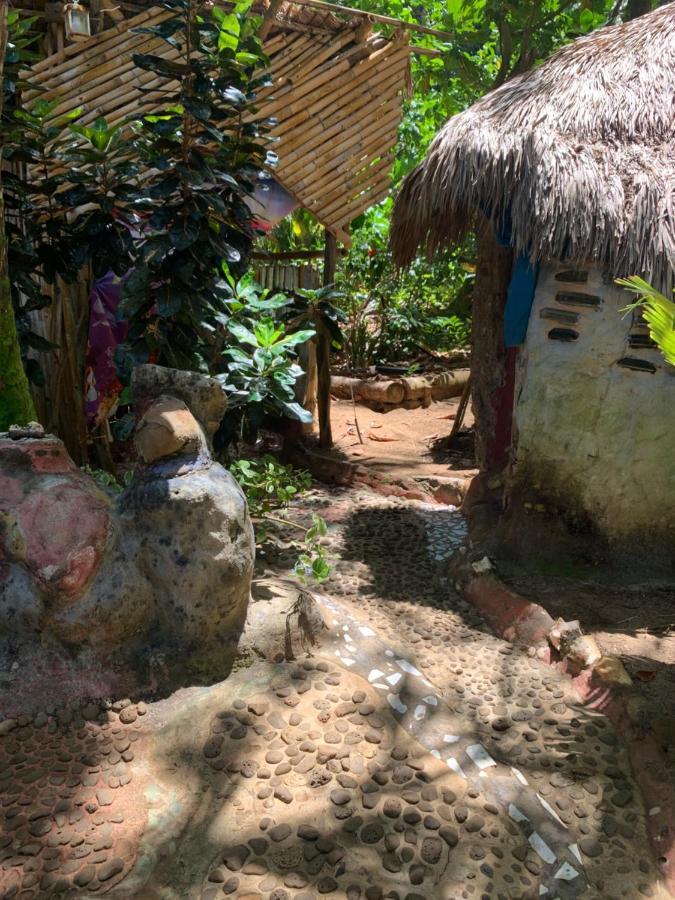 Ensuenos Natural Reserve Little Corn Island Nicaragua エクステリア 写真